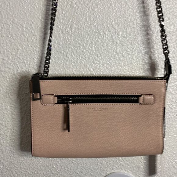 NWT-Marc Jacobs-SINGLE LEATHER CROSSBODY-pink pebbled leather-black hardware - Picture 2 of 8